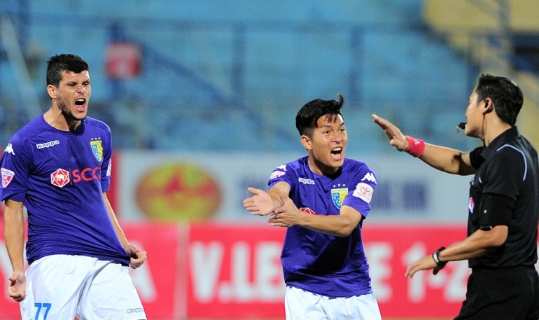 Le Huynh Duc: Trong tai noi hay ngoai cung the hinh anh