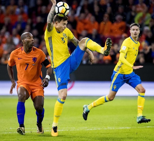 Victor Lindelof pham sai lam anh 2