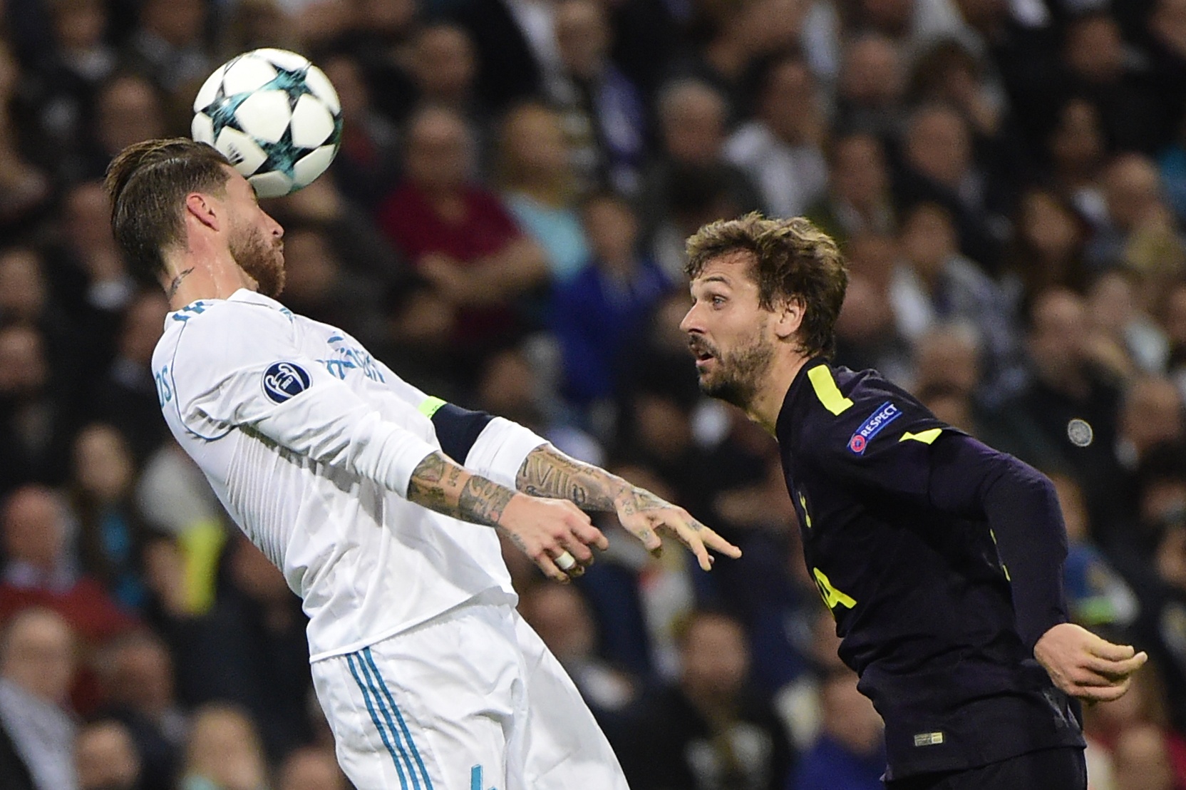 Real Madrid lang quen vu khi khong chien hinh anh