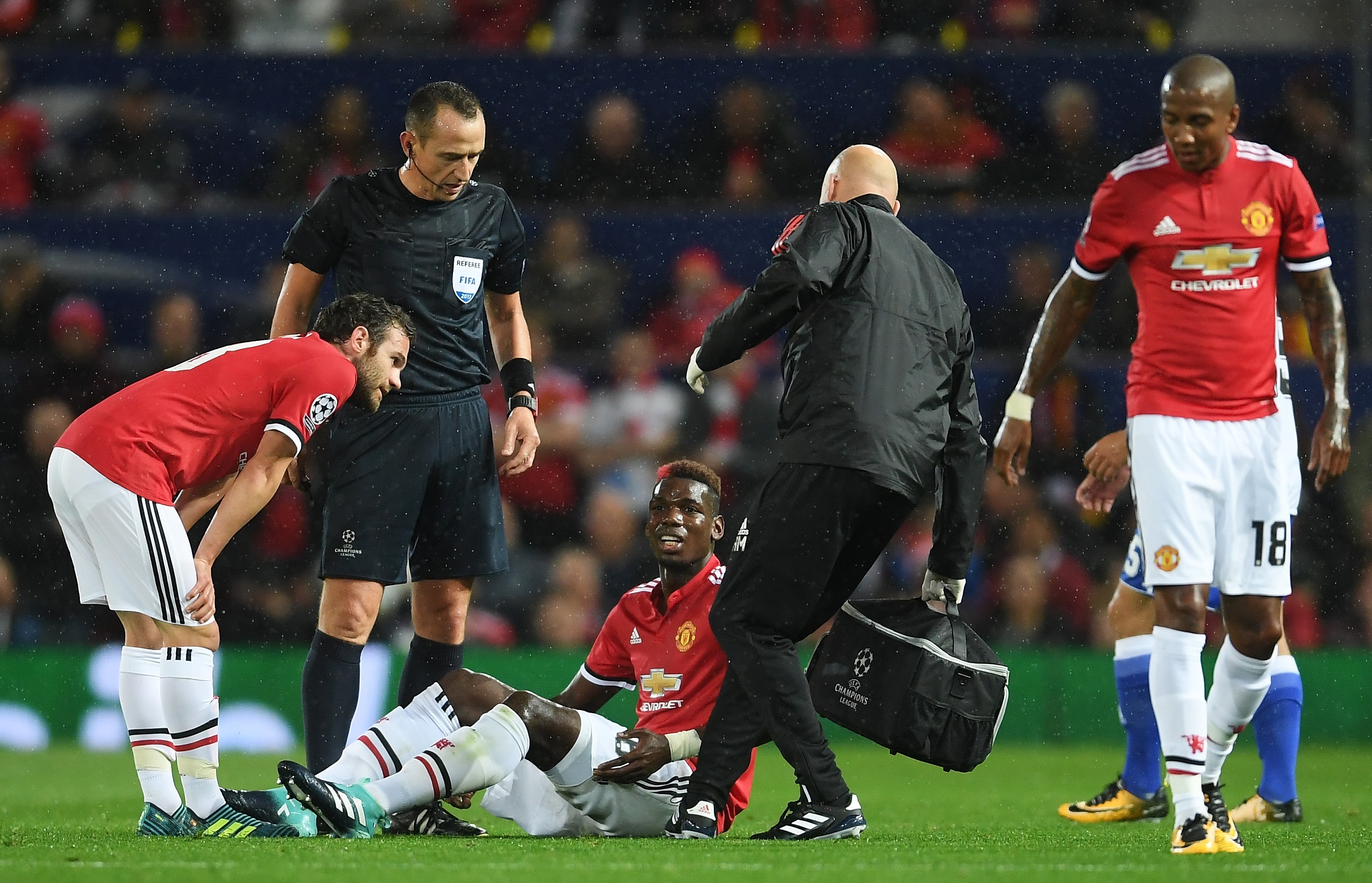 Bí ẩn chấn thương của Paul Pogba ảnh 1 Bi an chan thuong cua Paul Pogba anh 1