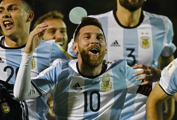 Không phải Messi, Argentina vào World Cup nhờ thầy phù thủy ảnh 1 Khong phai Messi, Argentina vao World Cup nho thay phu thuy anh 1