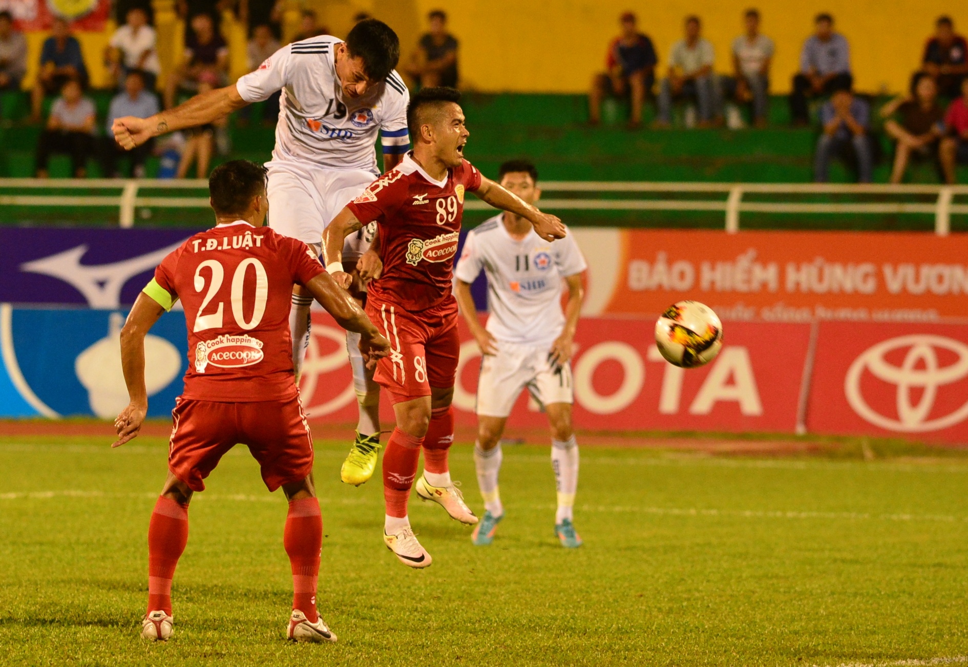 Do Merlo: Neu cau thu nhap tich len tuyen,  noi binh Viet Nam kho co co hoi anh 1