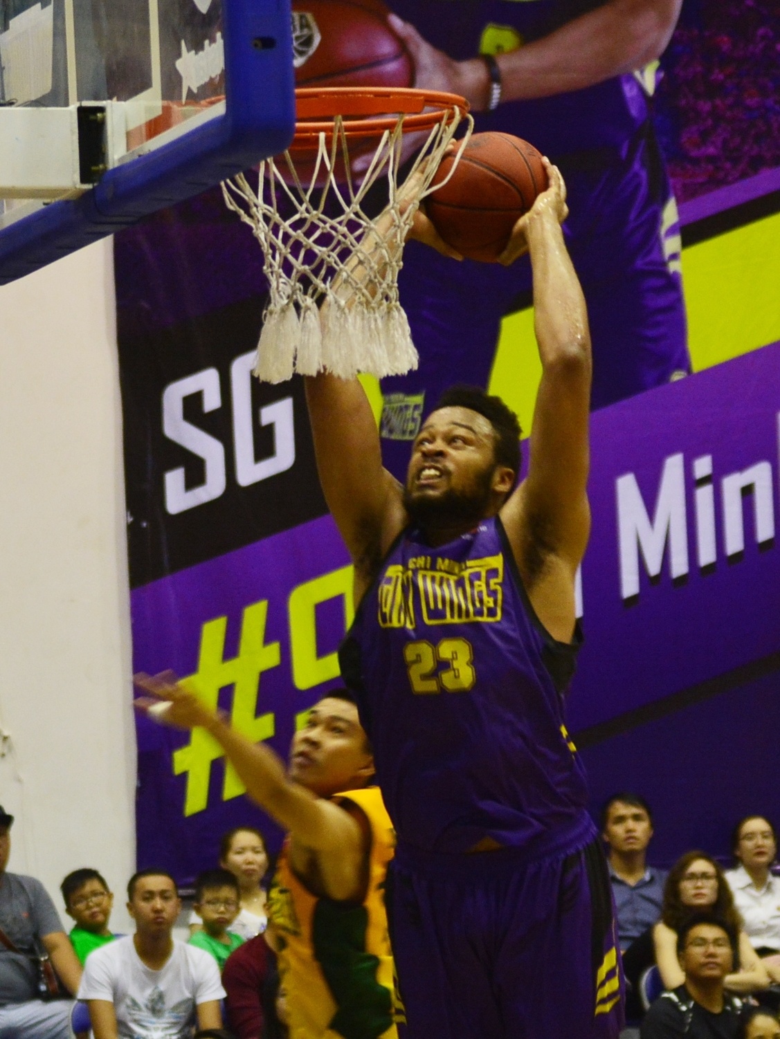 Hochiminh City Wings thang lon anh 2