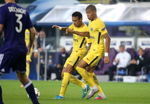 Hiểm họa rình rập trong sự kết hợp Neymar-Mbappe ảnh 2 Hiem hoa rinh rap trong su ket hop Neymar-Mbappe anh 2