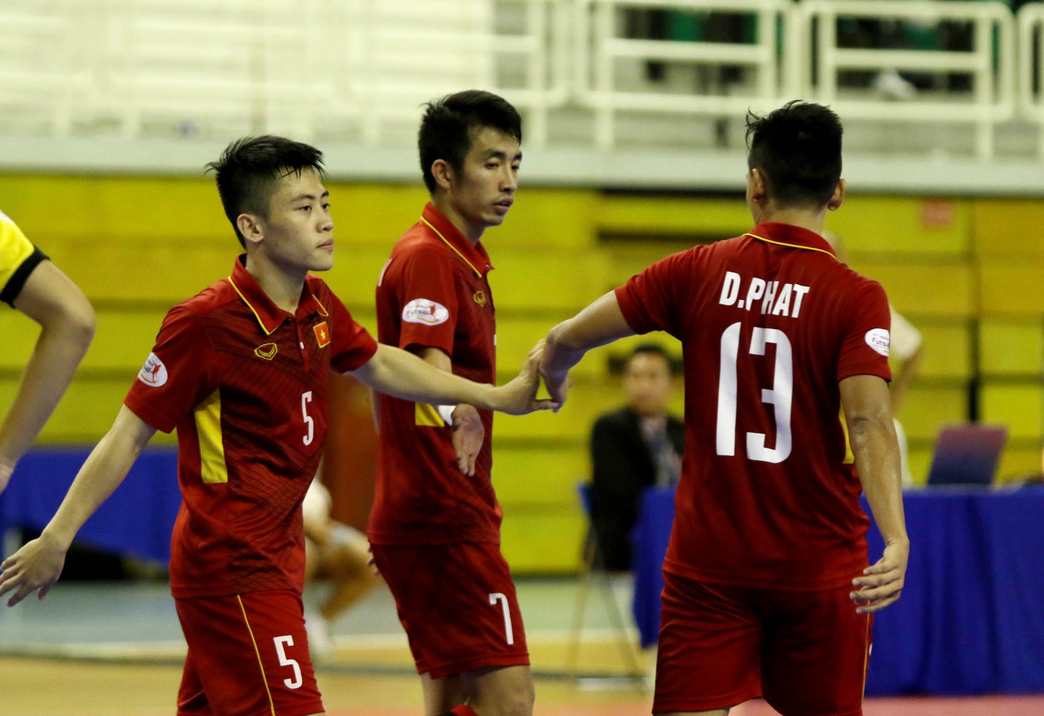 Trong Luan tiep tuc thang hoa,  giup futsal Viet Nam nhan chim Brunei anh 5