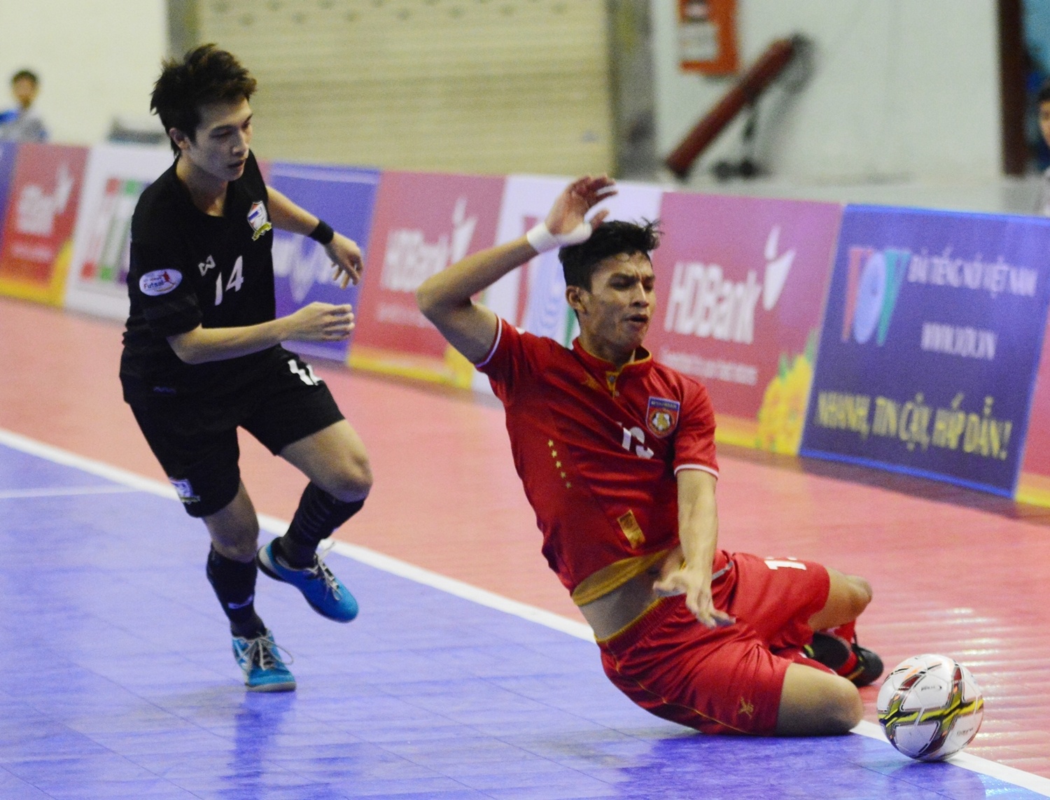 Futsal Thai Lan goi,  cho Viet Nam tra loi anh 13