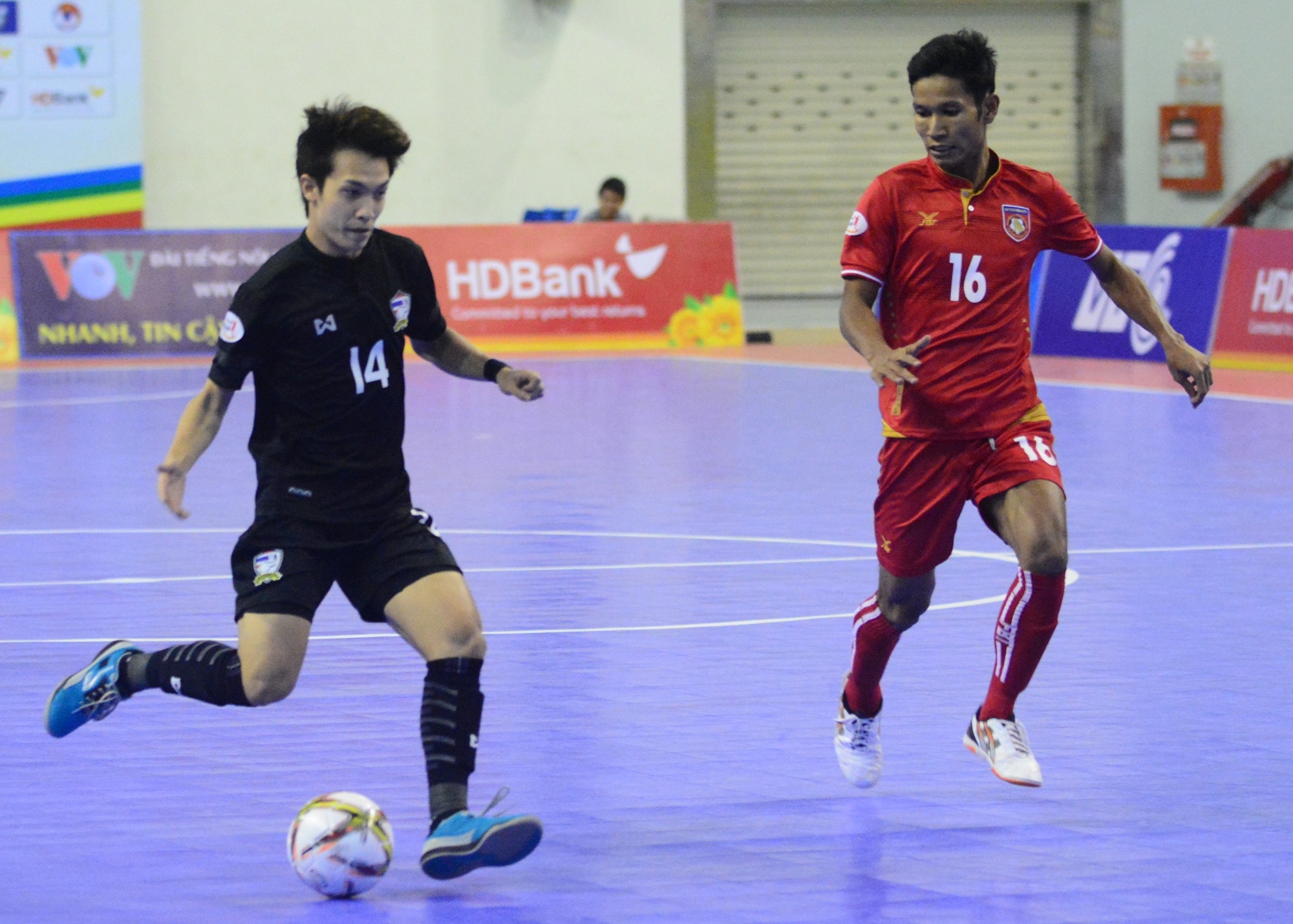 Futsal Thai Lan goi,  cho Viet Nam tra loi anh 3