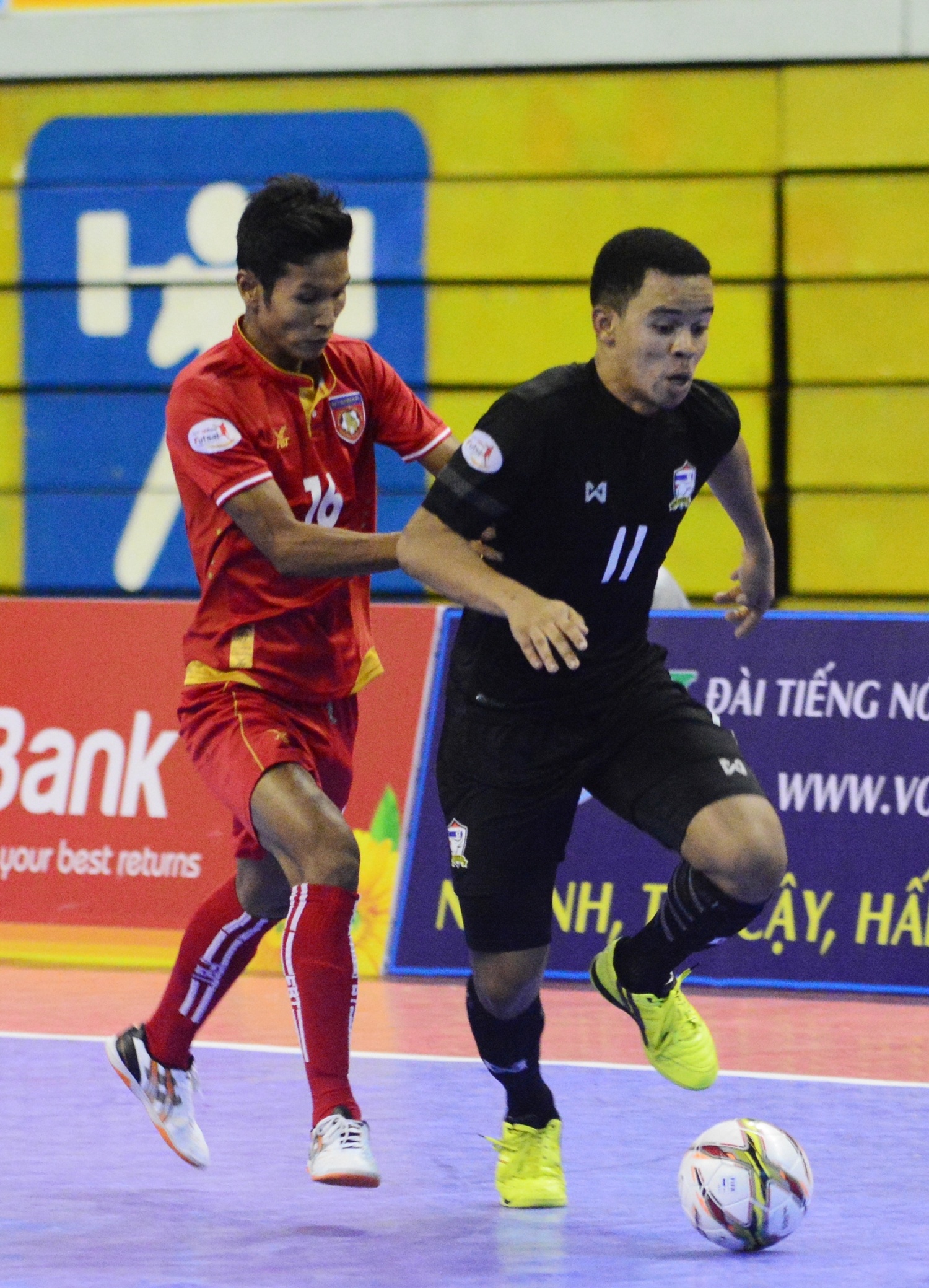 Futsal Thai Lan goi,  cho Viet Nam tra loi anh 5