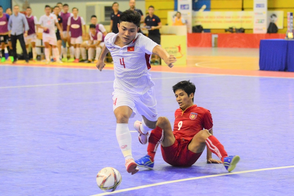 Futsal Viet Nam trang tay o giai Dong Nam A anh 3