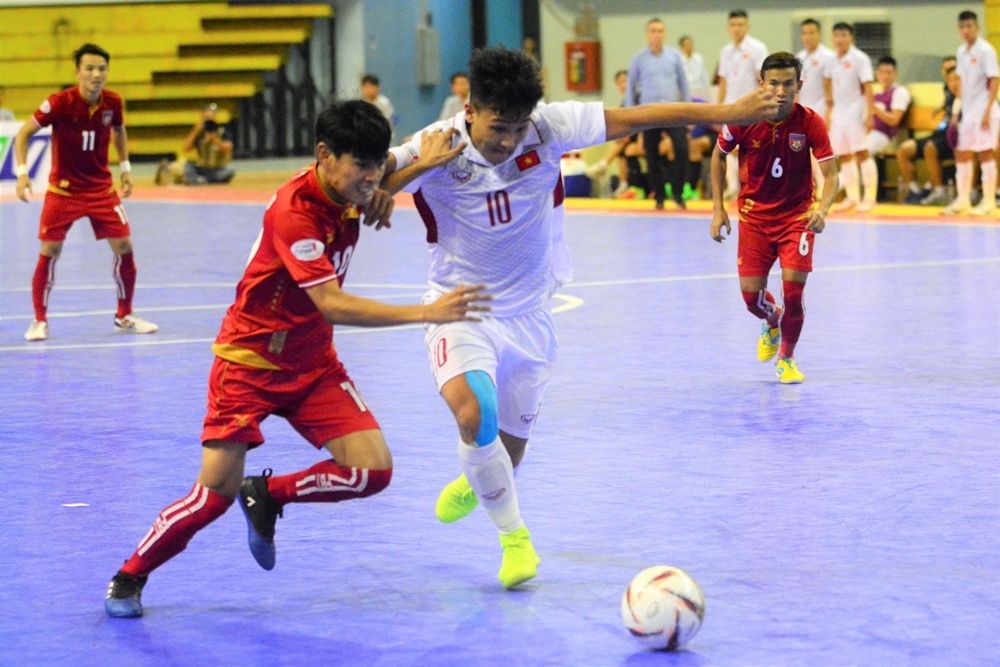 Futsal Viet Nam trang tay o giai Dong Nam A anh 5