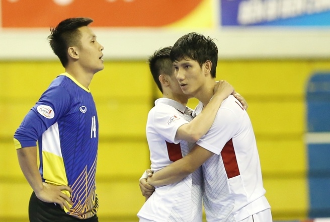 Myanmar gieo them sau cho futsal Viet Nam ngay tren san nha hinh anh