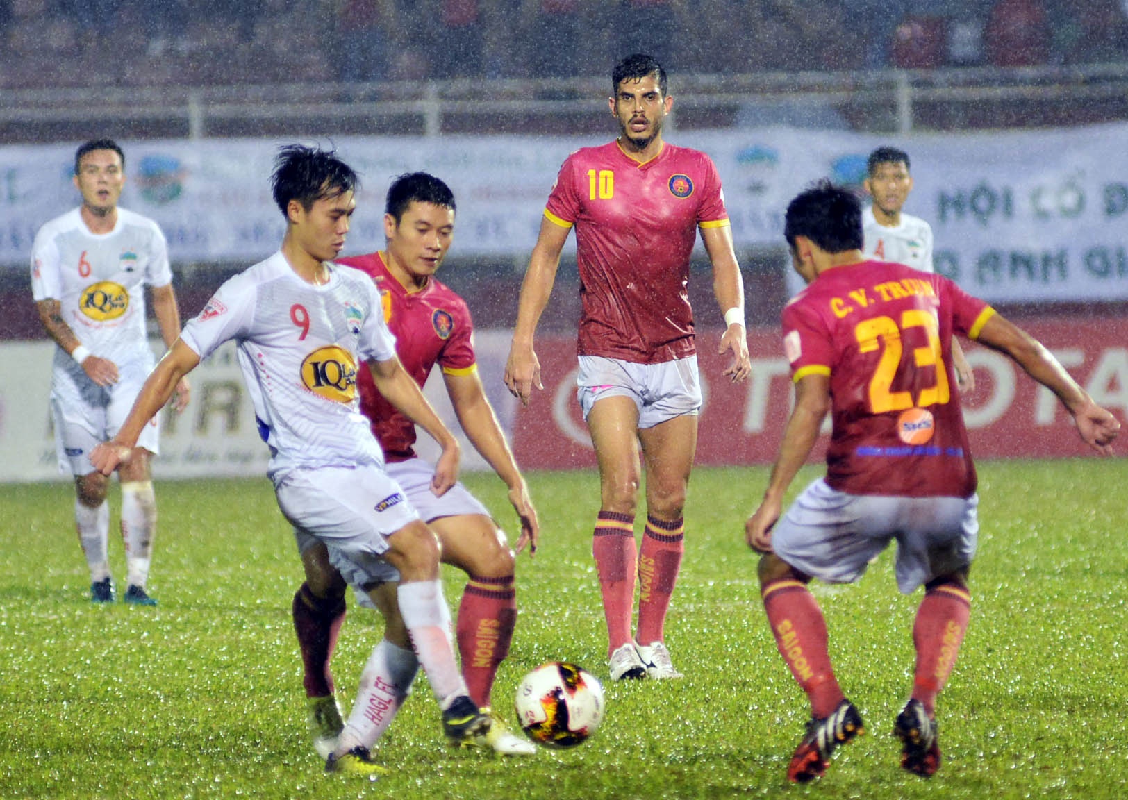 Sài Gòn 1-2 HAGL ảnh 1 Sai Gon 1-2 HAGL anh 1