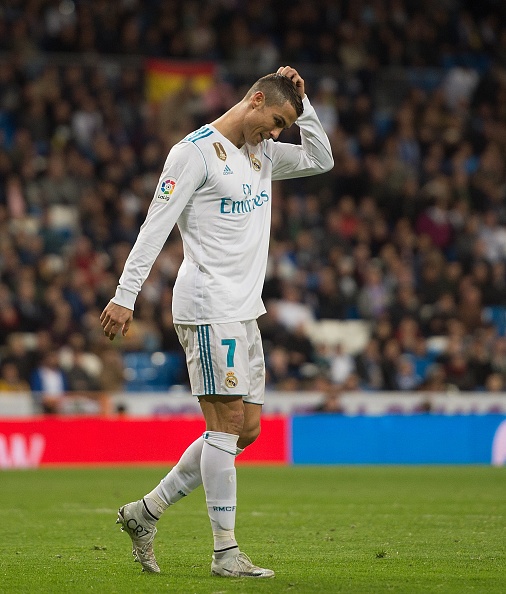 Ronaldo nên ngừng xem mình là số 1 ảnh 2 Ronaldo nen ngung xem minh la so 1 anh 2