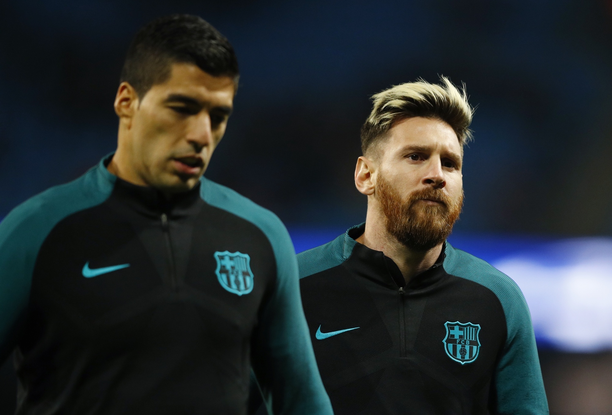Luis Suarez tren duong thanh nan nhan cua Messi hinh anh