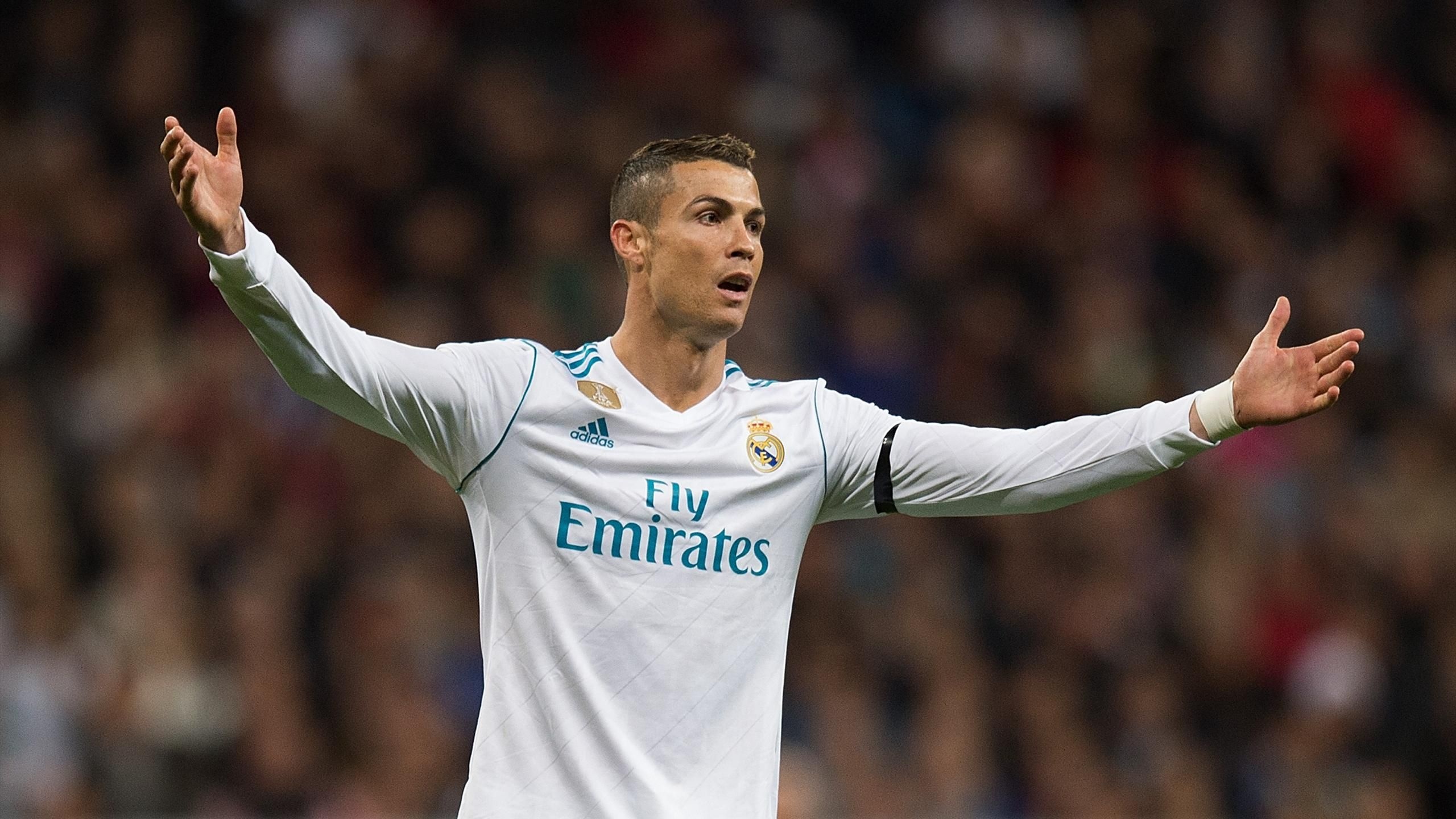 Ronaldo muon roi Real Madrid ngay he nay anh 1