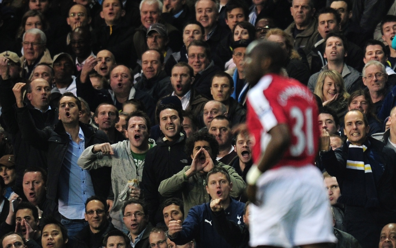 Sol Campbell: Là 'Judas', một huyền thoại, và kẻ đáng thương ảnh 3 Sol Campbell: La 'Judas', mot huyen thoai, va ke dang thuong anh 3