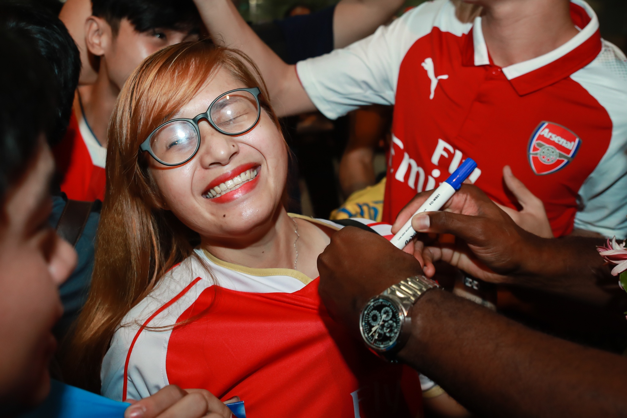 Huyen thoai Sol Campbell toi Viet Nam anh 7