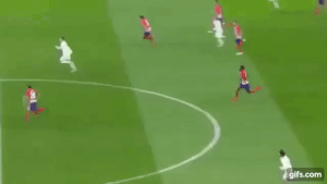 Chay thua ca Juanfran, Ronaldo da het thoi hinh anh