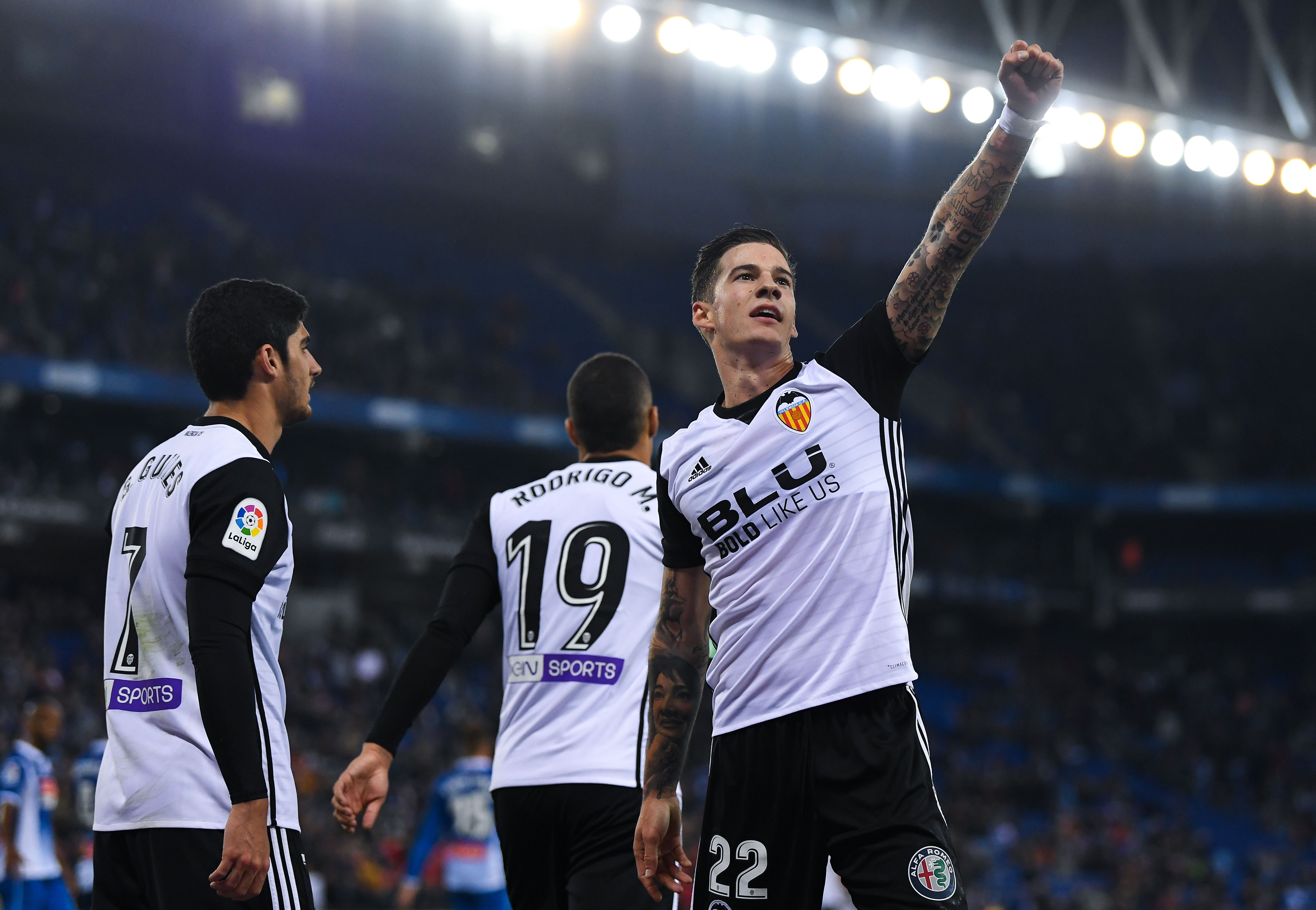 Ngay cuối tuần, Barca sẽ vô địch La Liga ảnh 2 Ngay cuoi tuan, Barca se vo dich La Liga anh 2