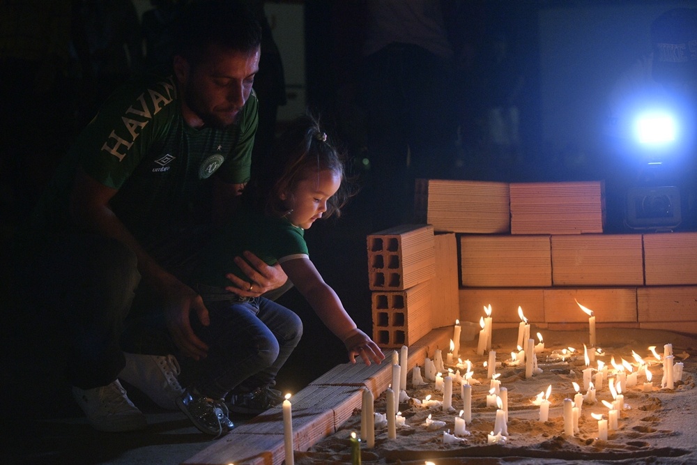 Một năm thảm kịch Chapecoense: Nỗi buồn người ở lại ảnh 3 Mot nam tham kich Chapecoense: Noi buon nguoi o lai anh 3
