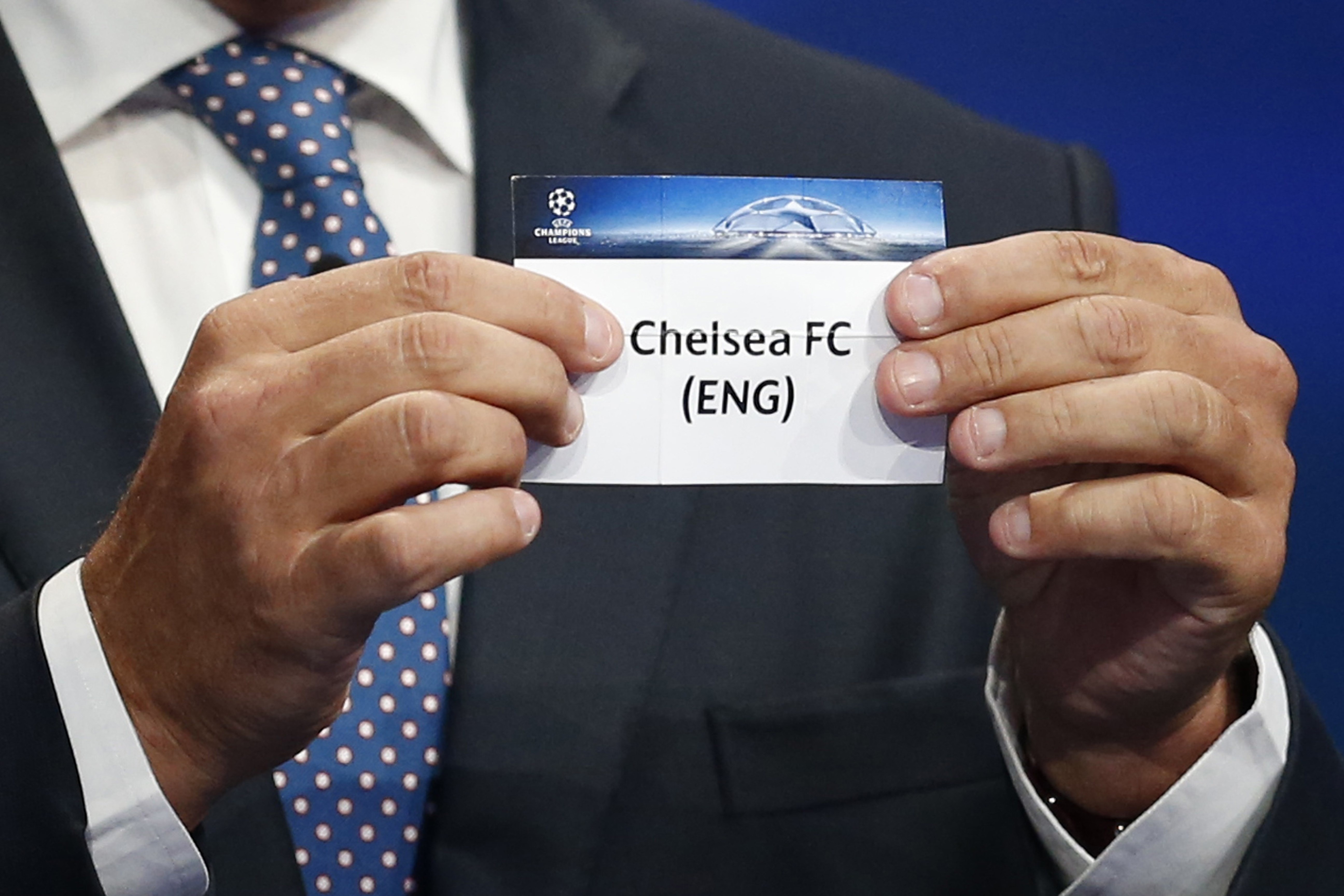 Barca co kha nang dung Chelsea o vong 1/8 Champions League hinh anh