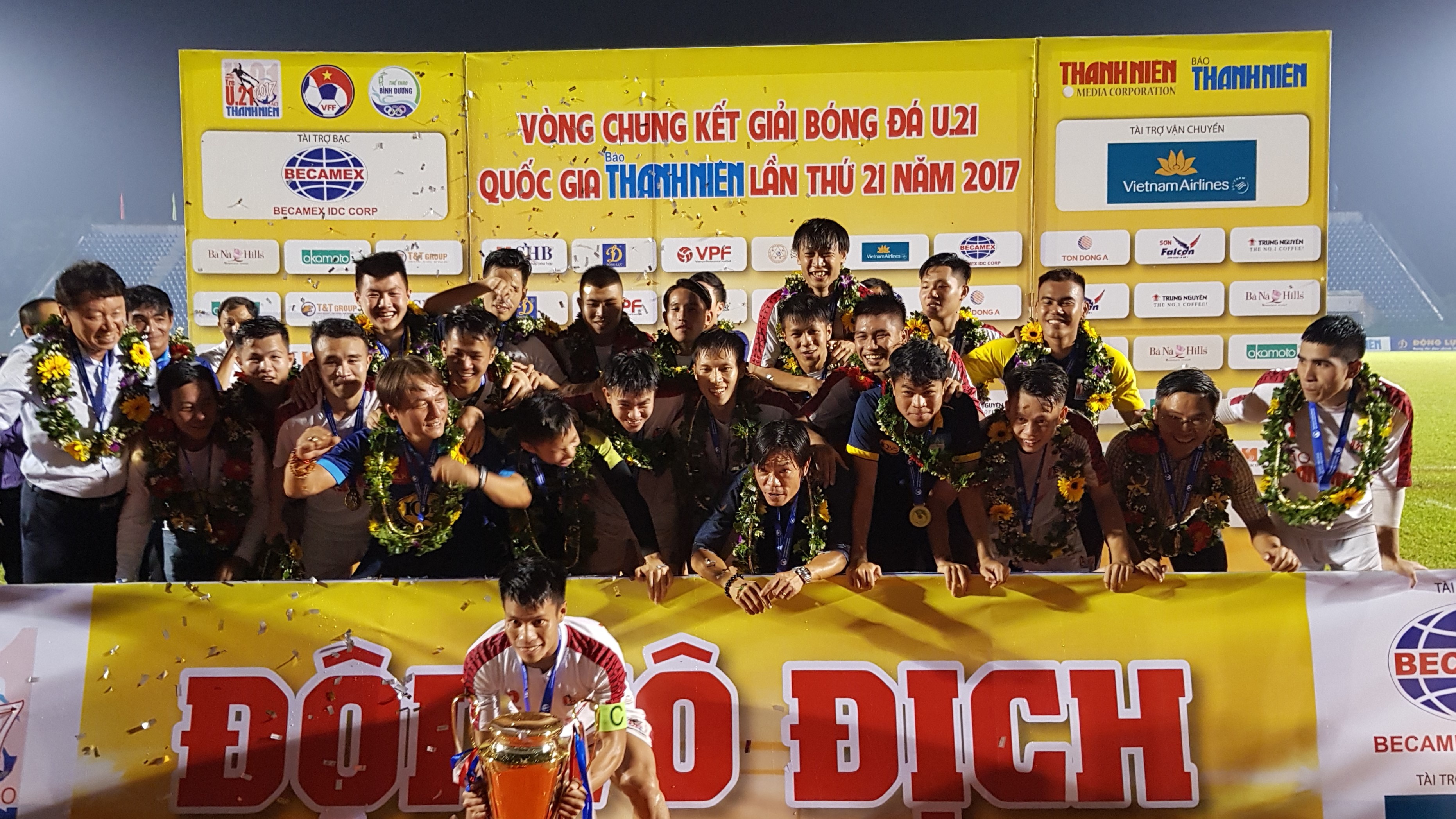 Nhan chim Viettel, U21 HAGL dang quang giai U21 quoc gia thuyet phuc hinh anh