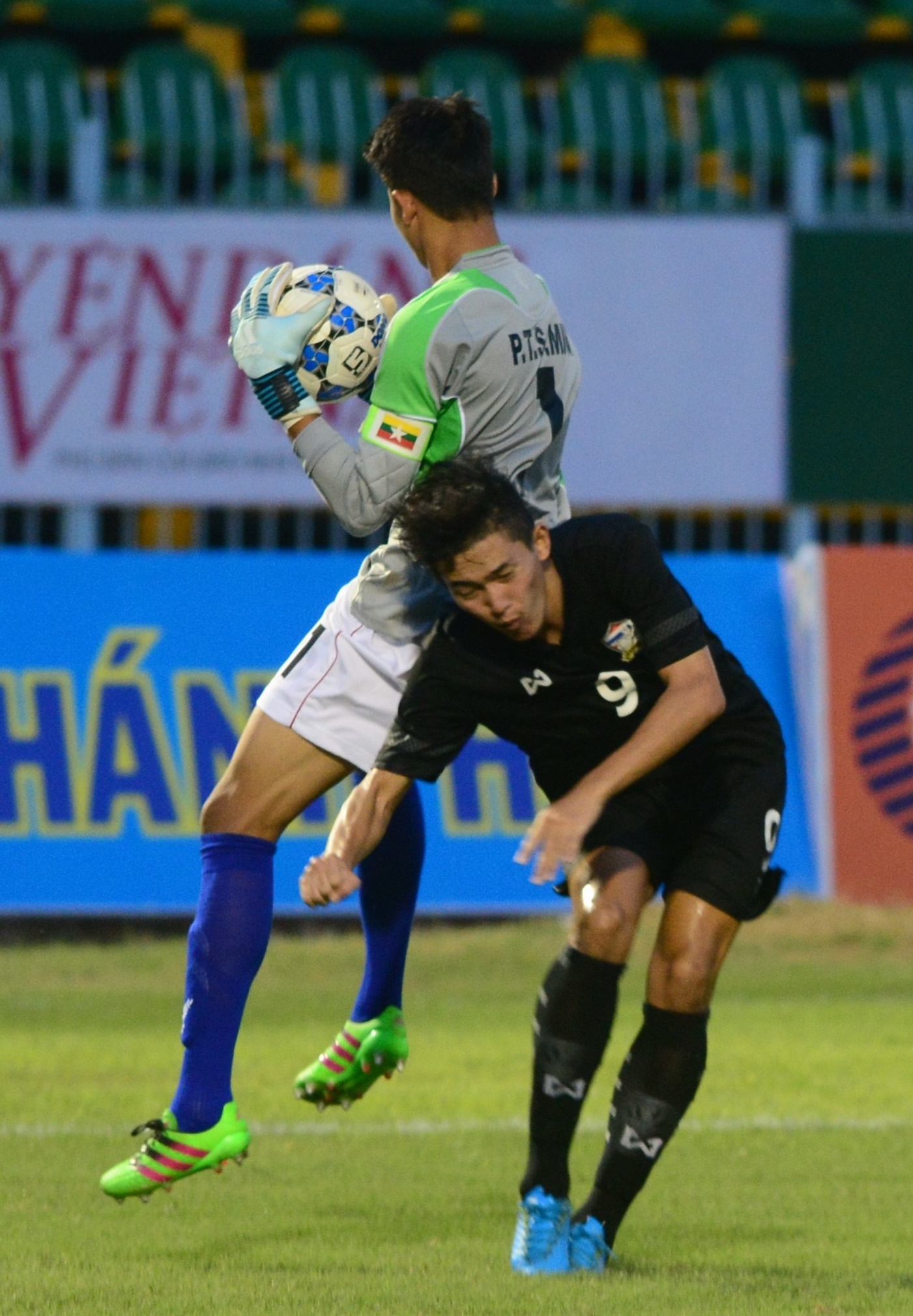 U21 Thai Lan bat ngo guc nga truoc Myanmar anh 5