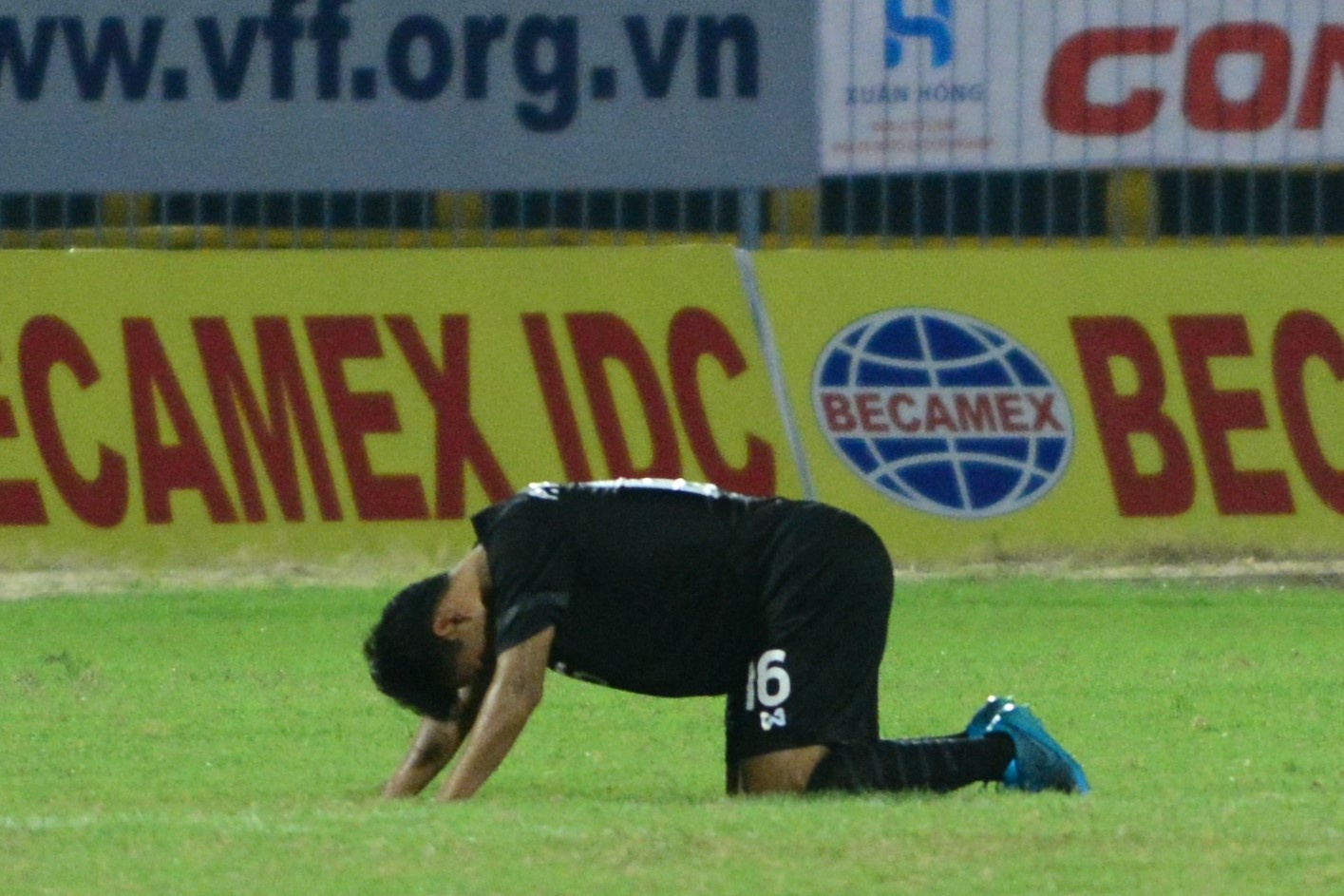 U21 Thai Lan bat ngo 'nga ngua' truoc Myanmar hinh anh