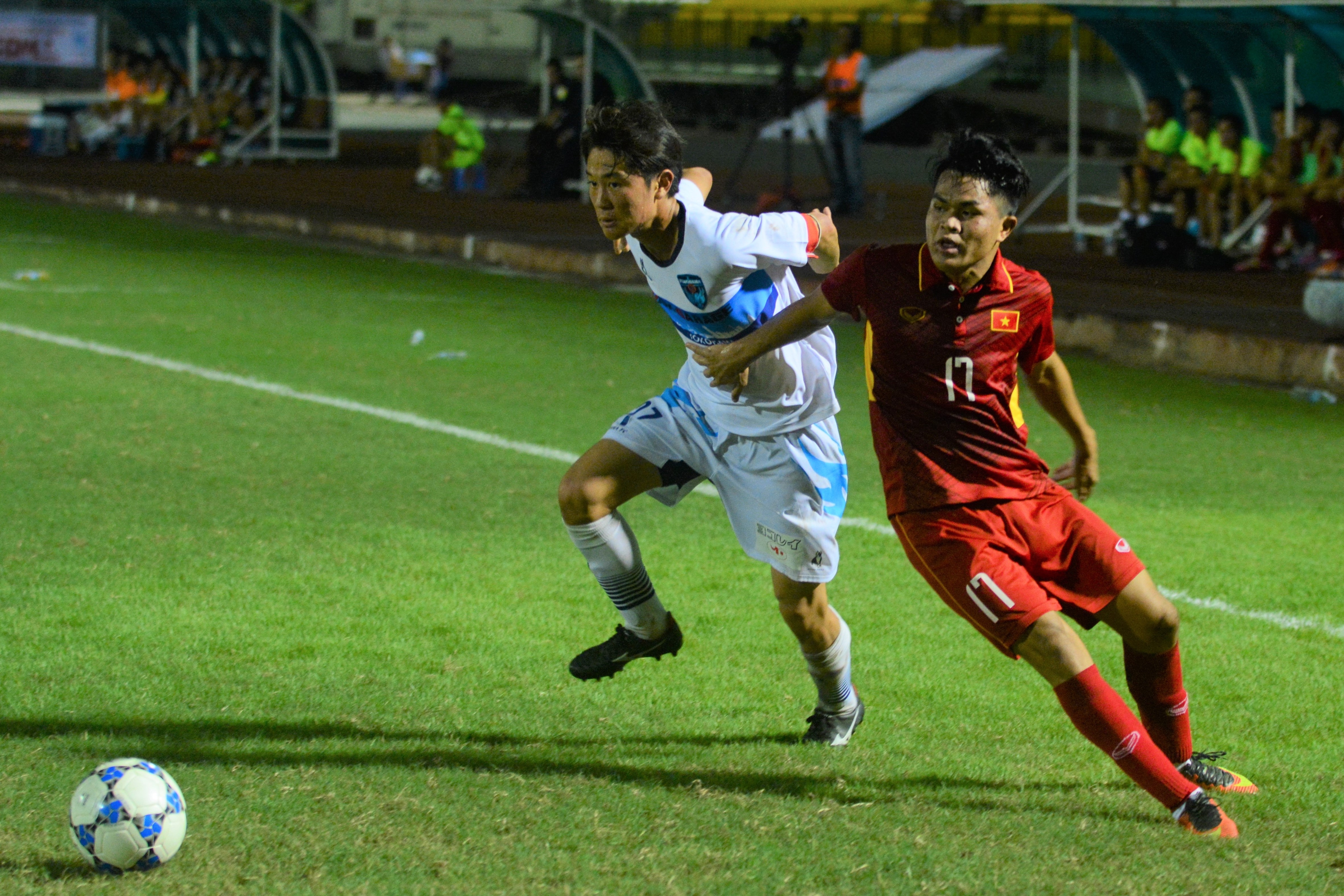 Cau thu U19 Viet Nam thua toan dien truoc dai dien Nhat Ban anh 3