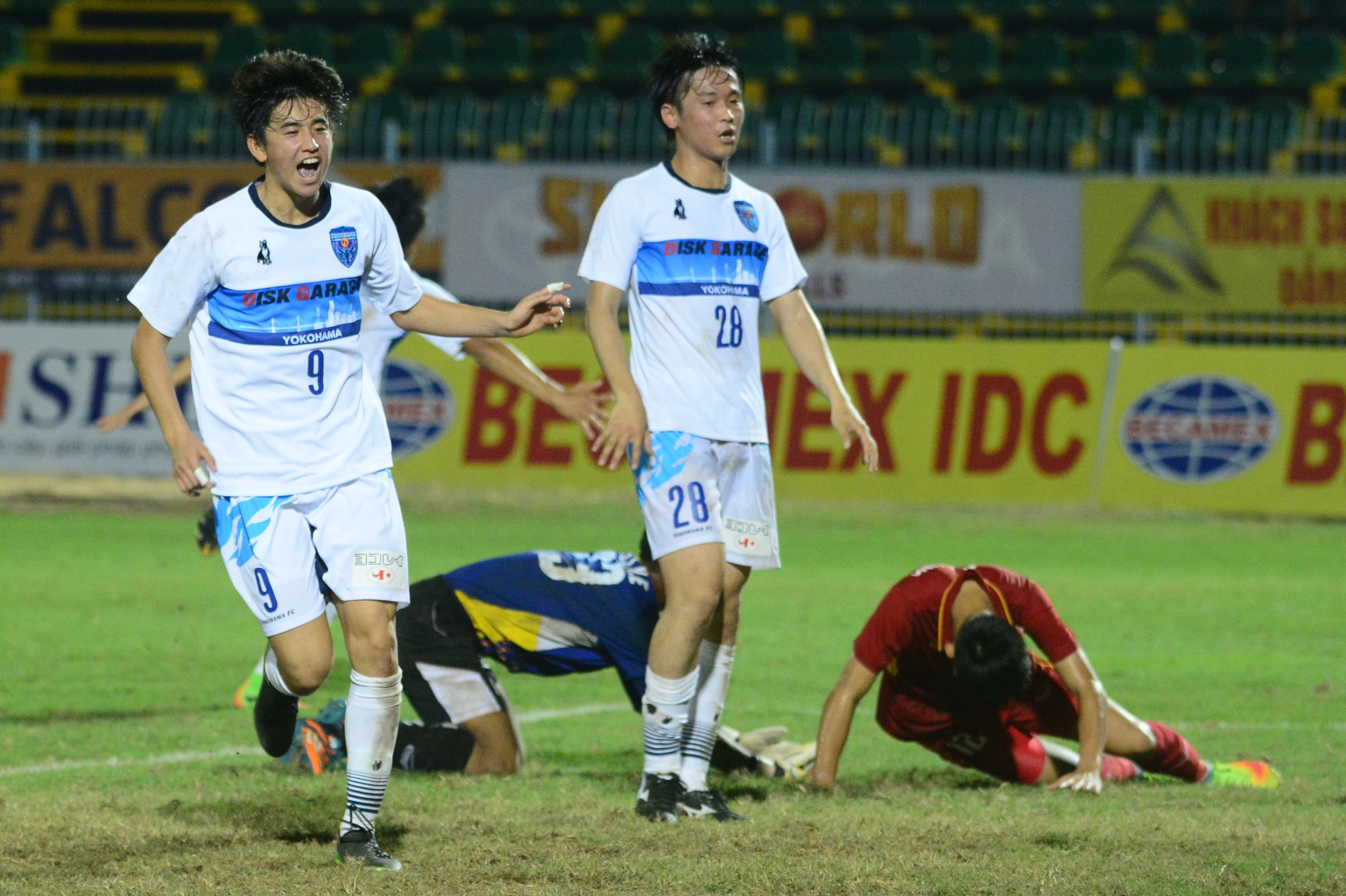 Cau thu U19 Viet Nam thua toan dien truoc dai dien Nhat Ban hinh anh