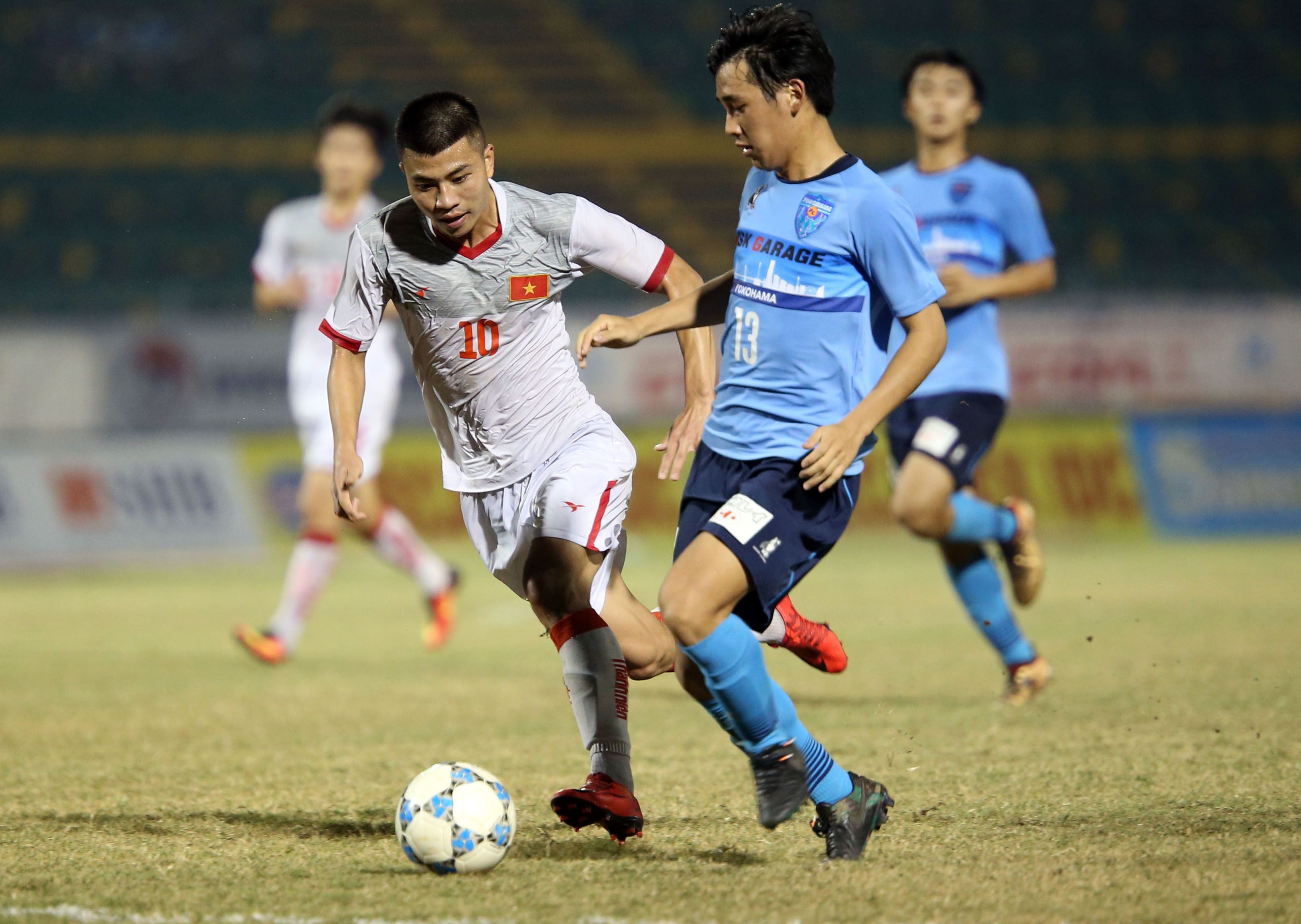 U21 Viet Nam bat luc truoc suc manh dai dien Nhat Ban anh 3