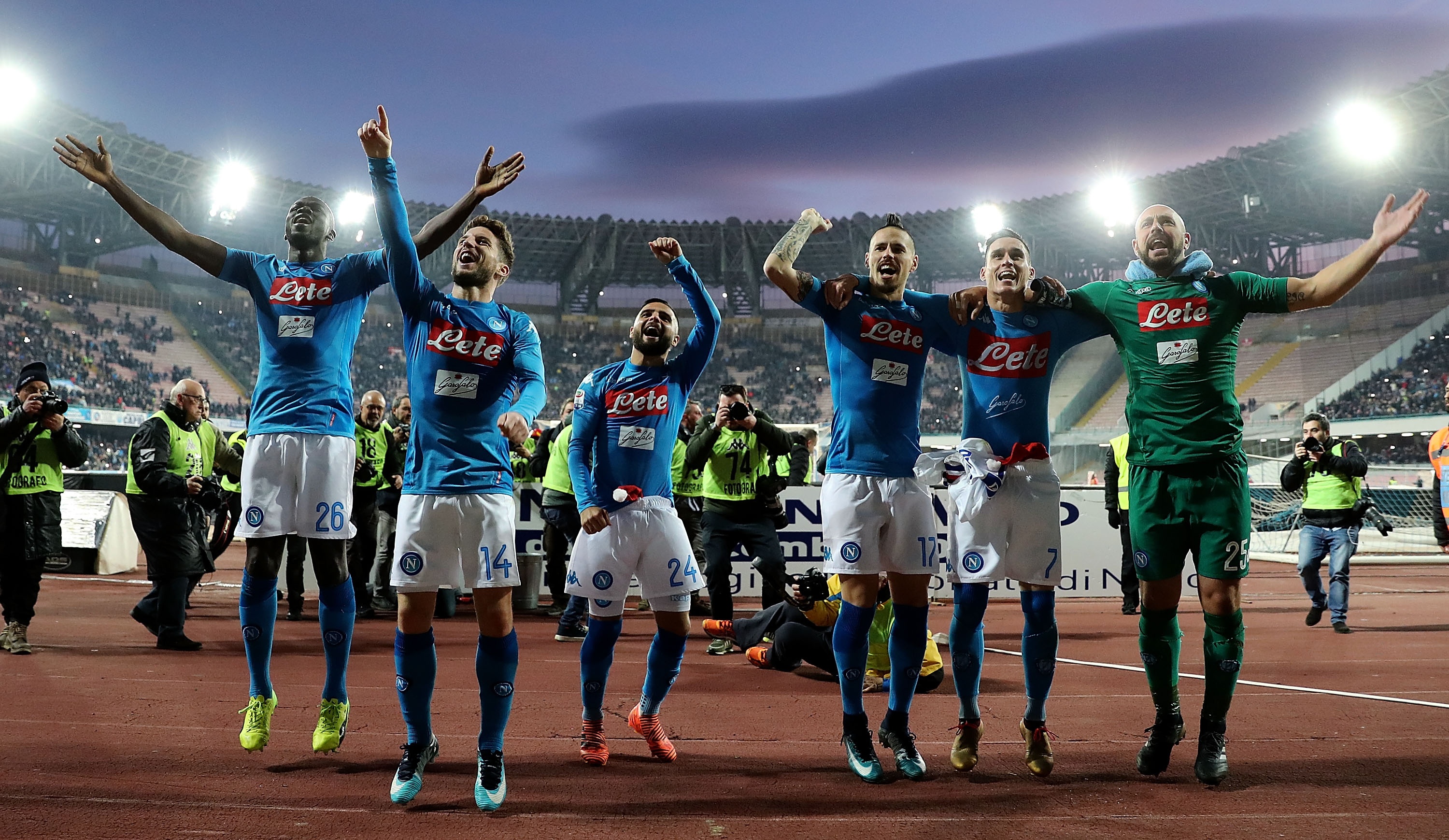 10 du doan dang chu y ve bong da the gioi trong nam 2018 anh 2