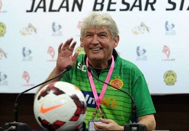 HLV Steve Darby: Tien Dung hay nhat tran, rat oai hung va day tu tin hinh anh