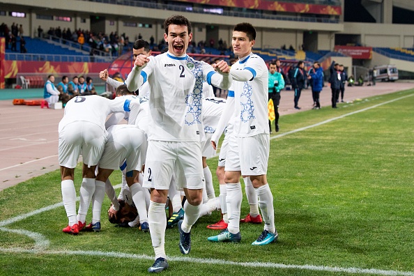 HLV Steve Darby: Trai tim chon U23 Viet Nam,  ly tri goi Uzbekistan anh 3