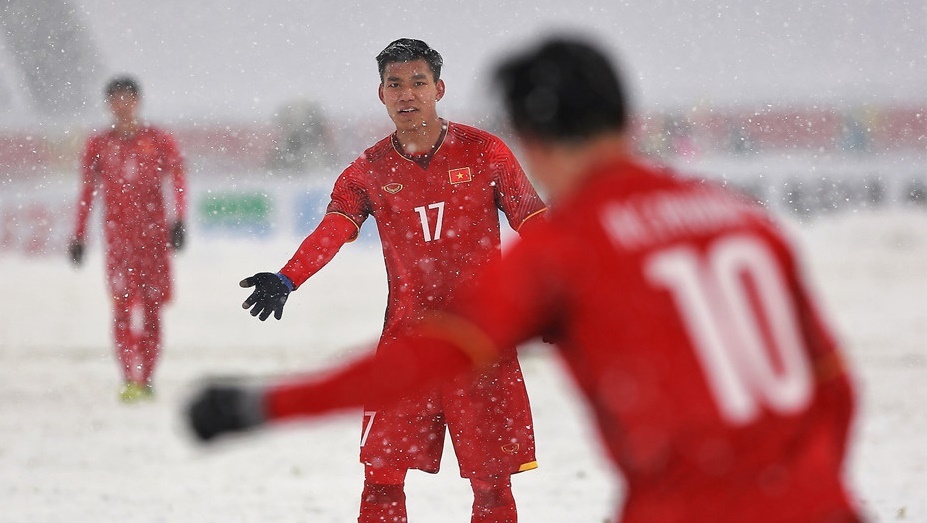 Steve Darby: Tuyet roi khong can duoc tinh than bat khuat cua U23 VN hinh anh