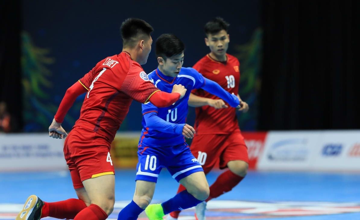 Doi futsal Viet Nam cham tran Uzbekistan o tu ket giai chau A 2018 hinh anh