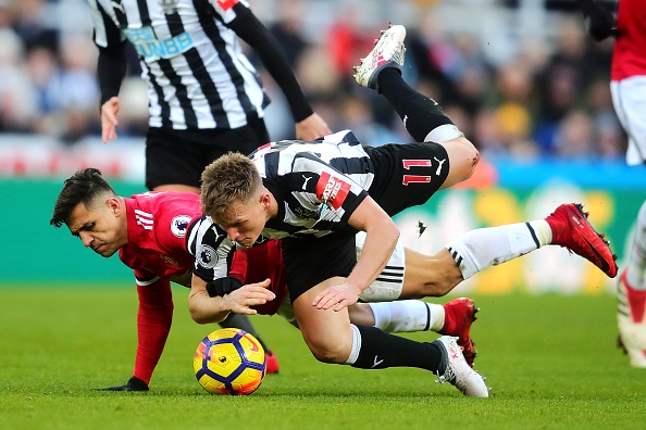 Hau ve Newcastle che MU kem hon ca Arsenal va Man City anh 2