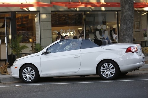 Hakan Sukur: Ngôi sao sân cỏ bị dán mác kẻ phản quốc ảnh 1 Hakan Sukur: Ngoi sao san co bi dan mac ke phan quoc anh 1