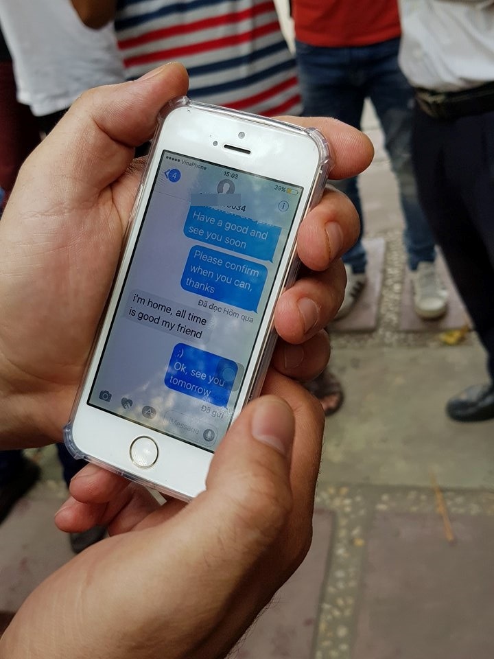 'Toi luc Flores dung tro lo cua minh' anh 3