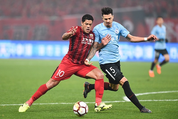 Khoi dau tham hai cua thanh vien vo dich Euro 2016 tai Trung Quoc anh 1