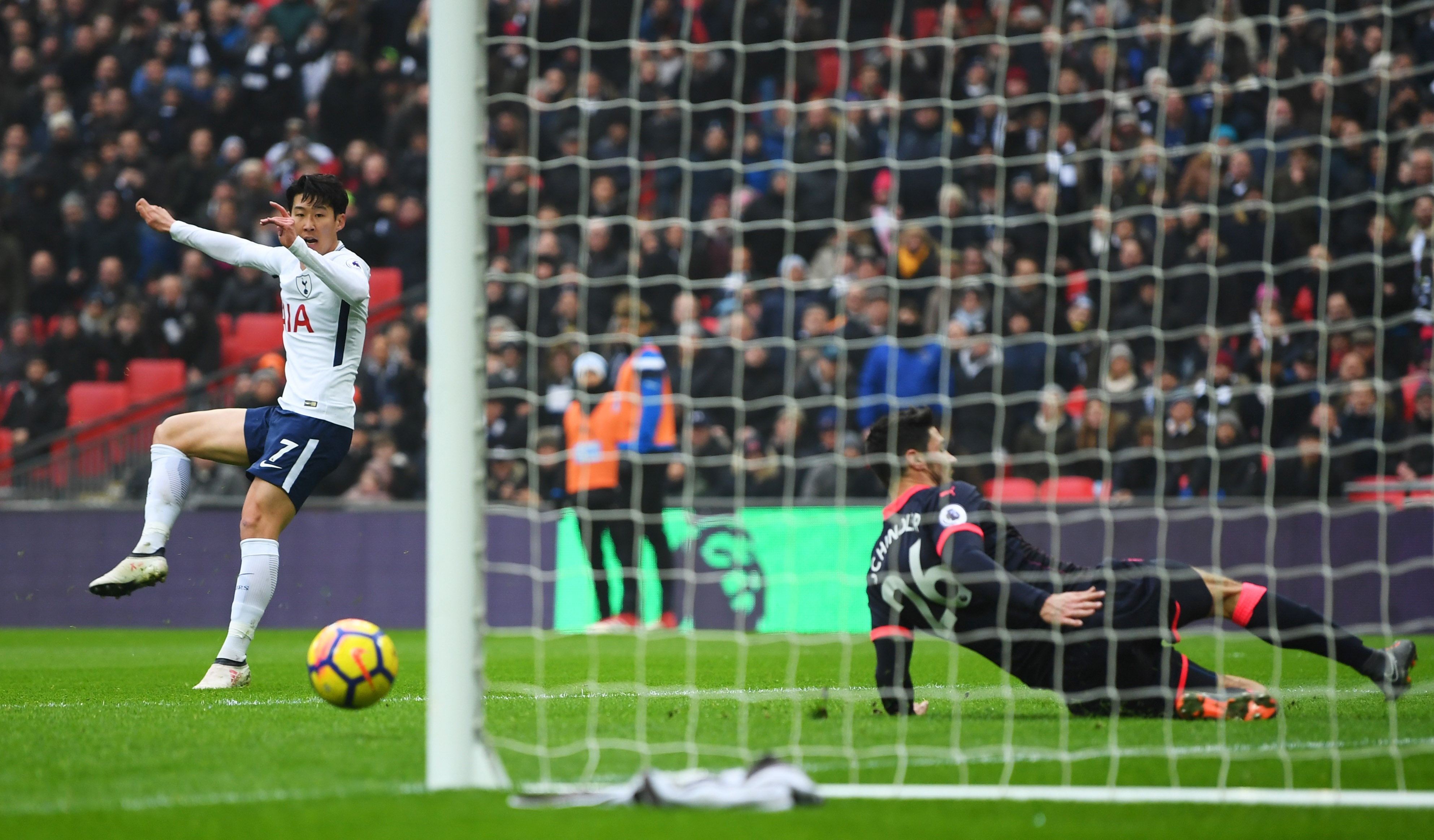 Son Heung-Min: Oscar cho kep phu anh 1