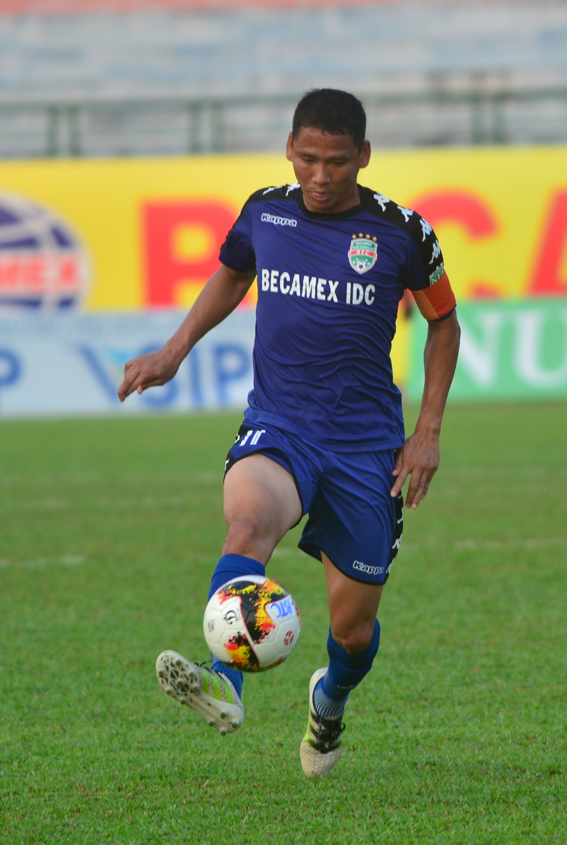 Binh Duong vs Nam Dinh anh 5