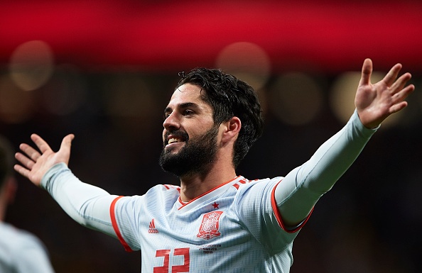 Toa sang truoc Argentina, Isco hon doi cach doi xu cua Real Madrid hinh anh