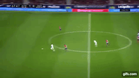 Sao Atletico Madrid tung cu nuoc rut va xoac bong kinh ngac hinh anh