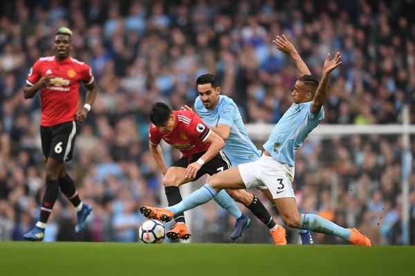 Hóa ra Alexis Sanchez không tệ như người ta nghĩ ảnh 2 Hoa ra Alexis Sanchez khong te nhu nguoi ta nghi anh 2