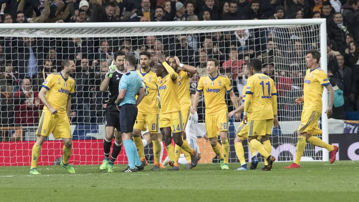 Quả penalty của Real Madrid khiến UEFA phải sử dụng VAR ảnh 2 Qua penalty cua Real Madrid khien UEFA phai su dung VAR anh 2