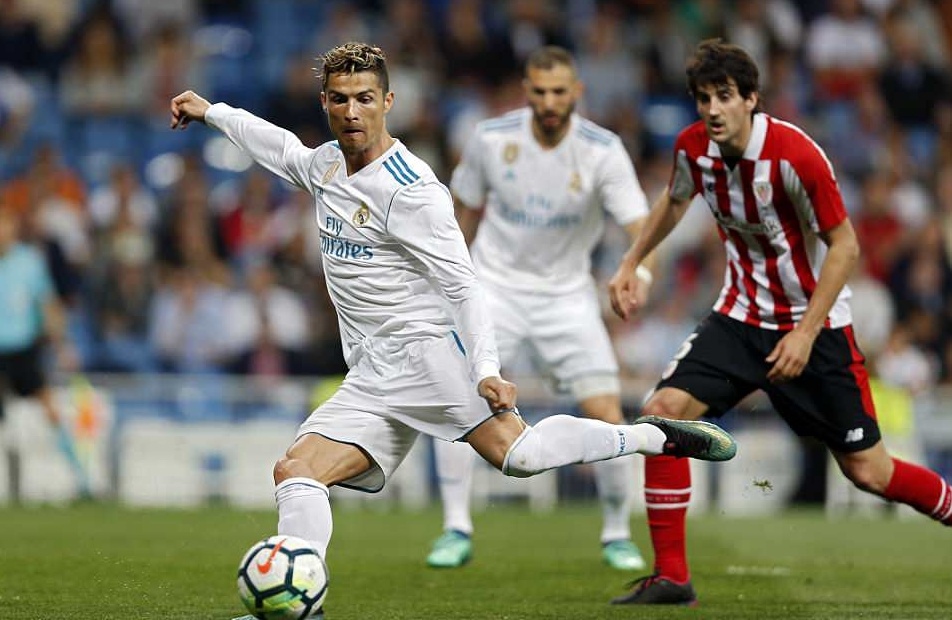 Ronaldo trên đường thành 'Di Stefano' thế kỷ 21 ảnh 1 Ronaldo tren duong thanh 'Di Stefano' the ky 21 anh 1