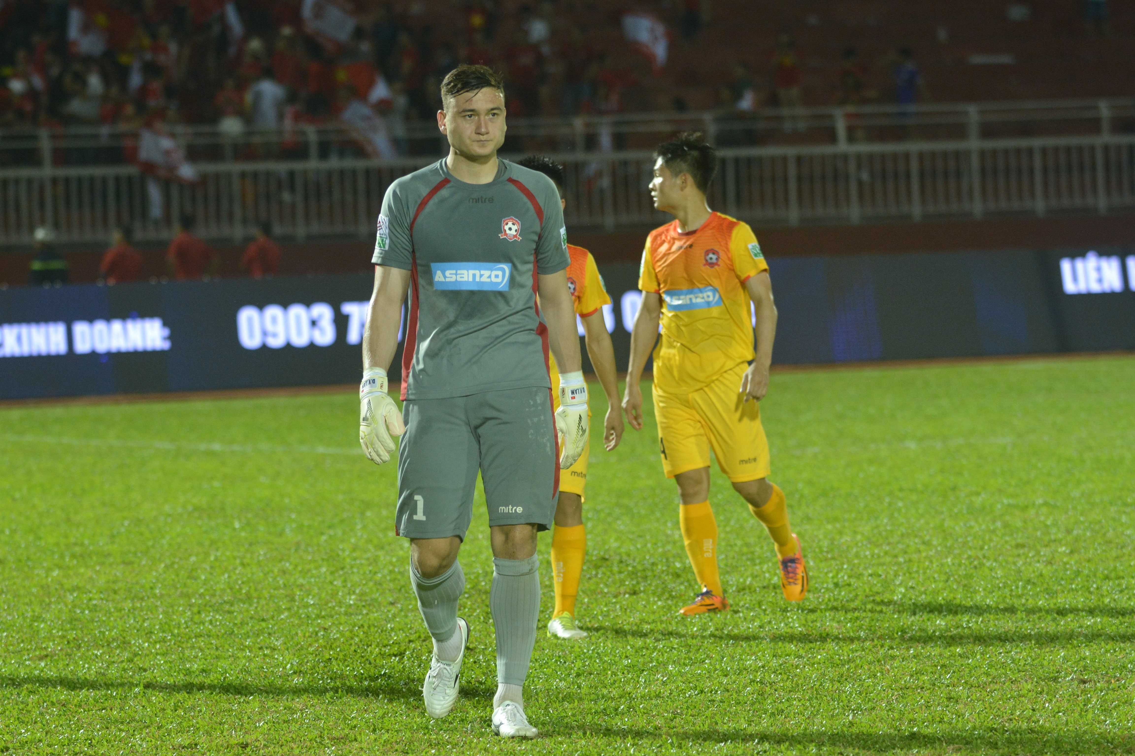 Phao sang la tam diem trong chien thang cua Hai Phong truoc TP.HCM anh 2