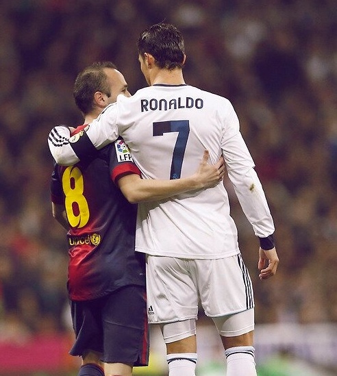 Iniesta, tạm biệt một huyền thoại ảnh 3 Iniesta, tam biet mot huyen thoai anh 3