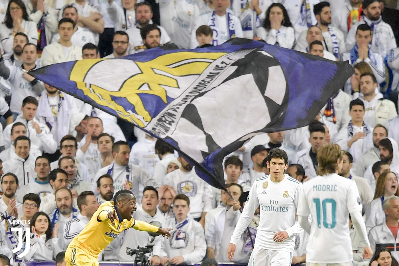 Real mac hoi chung hoang so tai Bernabeu hinh anh